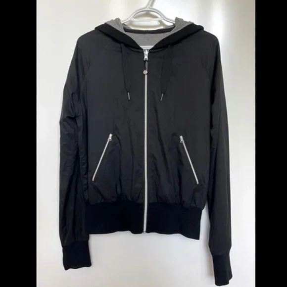 Lululemon Reversible Jacket - Picture 2 of 6